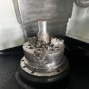 油欣VL-450R数控立式车床加工高度为450mm，回转直径55.